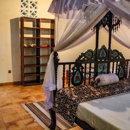 Tichi Villas - Диани-Бич Экстерьер фото