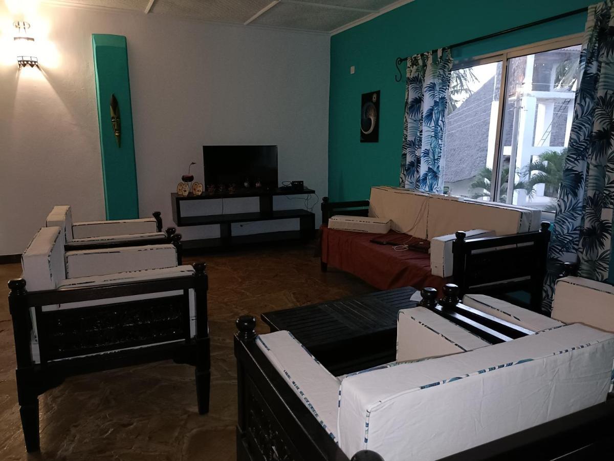Tichi Villas - Диани-Бич Экстерьер фото