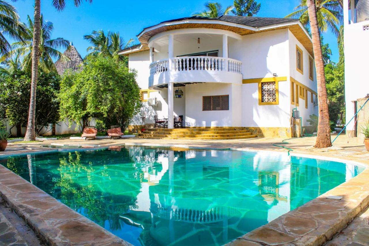 Tichi Villas - Диани-Бич Экстерьер фото